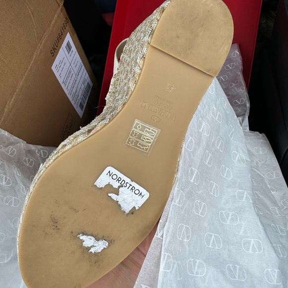 Valentino Garavani Wedge - white leather with metallic threads iconic Rockstuds - Picture 7 of 7